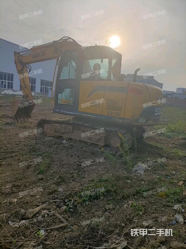 右后45(整机外观) 右后45(整机外观)