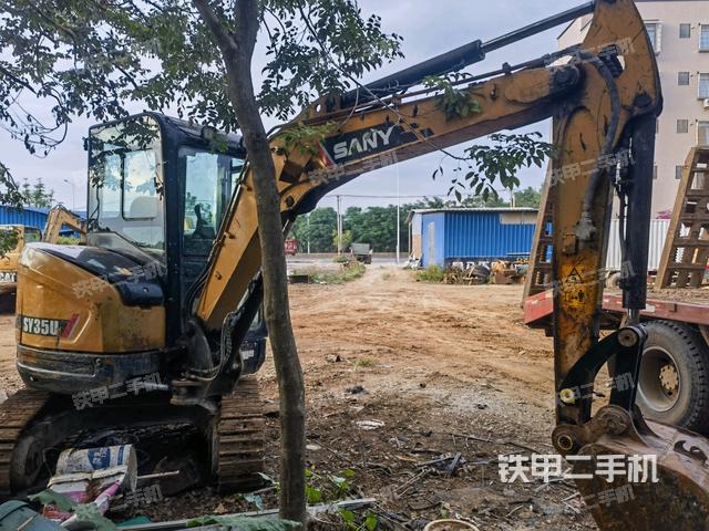 右前45(整機(jī)外觀) 右前45(整機(jī)外觀)