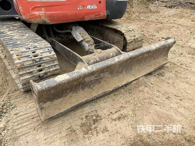 單側(cè)履帶整體（整機(jī)外觀）