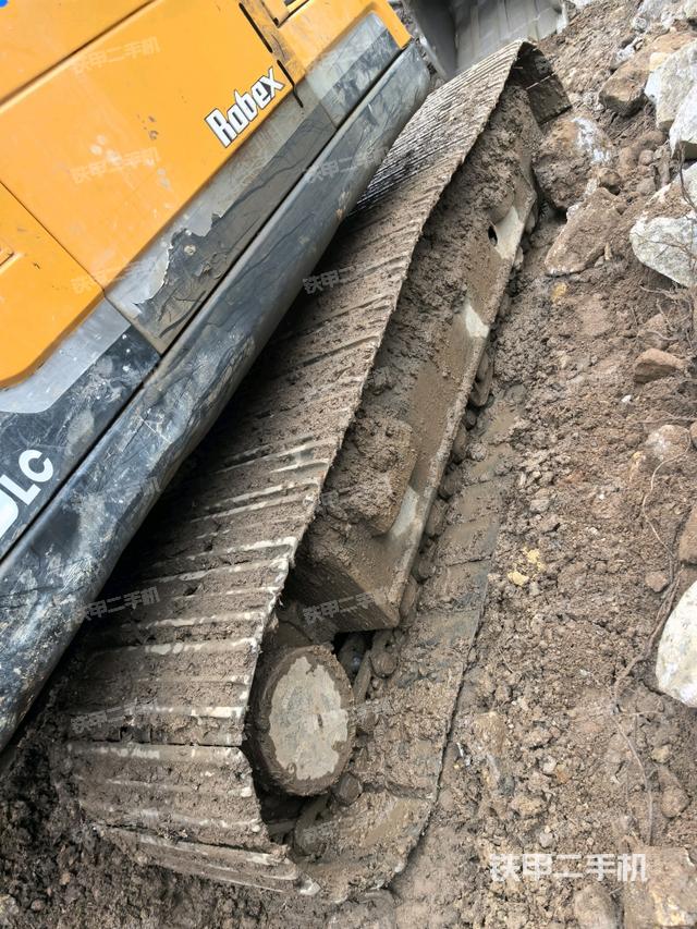 左導(dǎo)向輪（行走機(jī)構(gòu)）