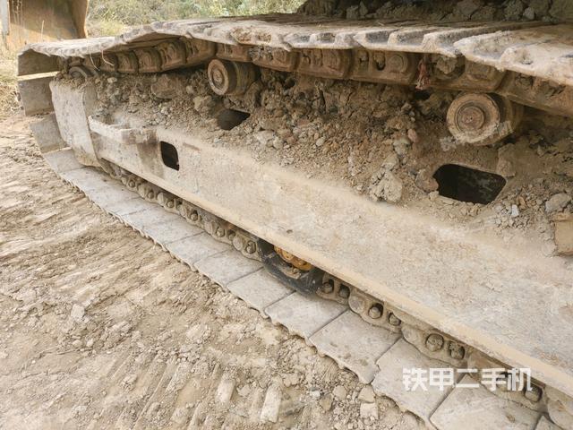 左側履帶整體?（行走機構）