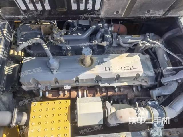 發(fā)動(dòng)機(jī)整體俯視（整機(jī)外觀）