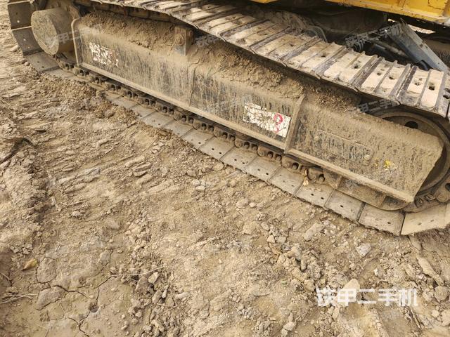 左側(cè)履帶整體?（行走機構(gòu)）