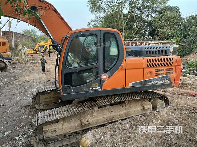 斗山DX220LC-9C ACE挖掘机
