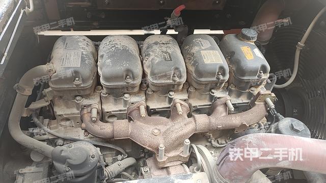 發(fā)動機整體俯視（整機外觀）