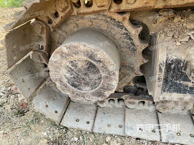 右側(cè)行走馬達(dá)蓋板(行走機(jī)構(gòu)) 右側(cè)行走馬達(dá)蓋板(行走機(jī)構(gòu))