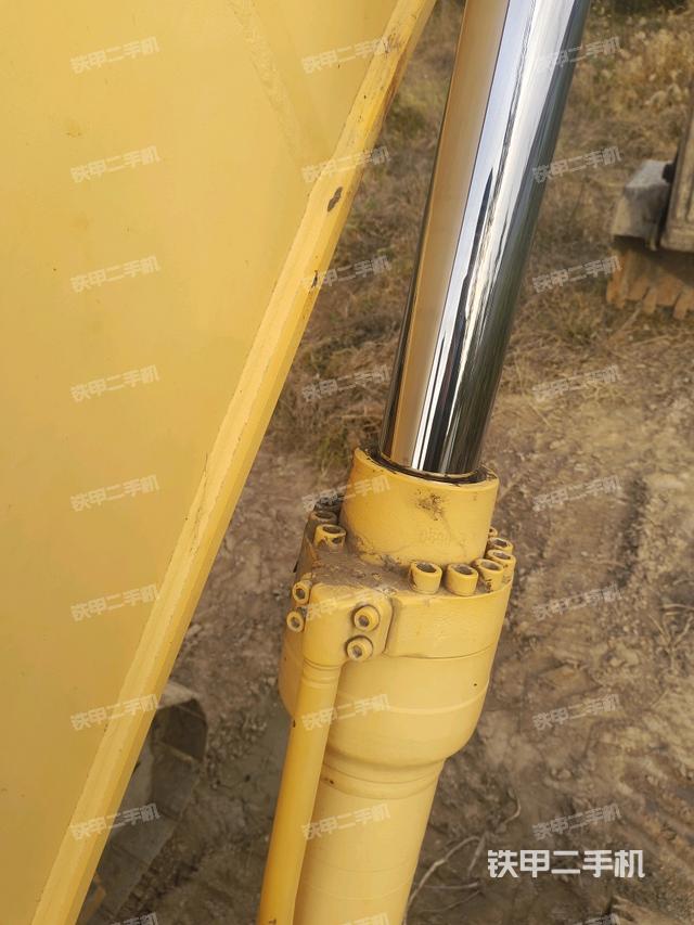 大臂油缸整體?豎拍（工作和回轉裝置）