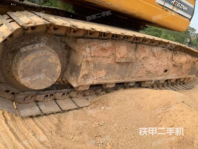 單側(cè)履帶整體（整機(jī)外觀）