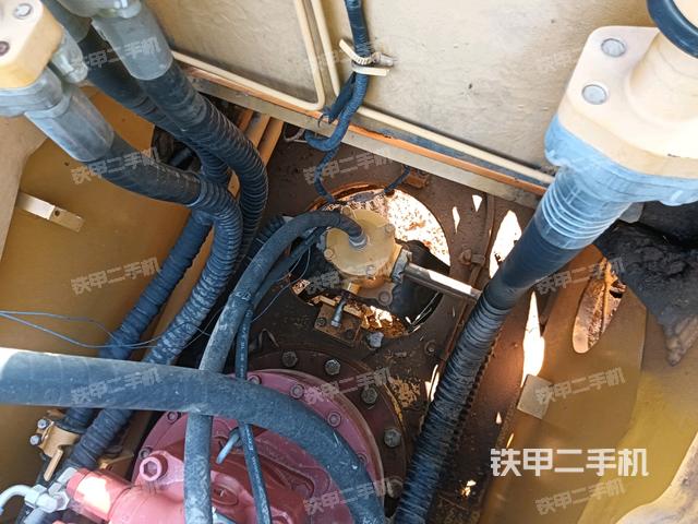 回轉(zhuǎn)馬達(dá)(上車部件) 回轉(zhuǎn)馬達(dá)(上車部件)