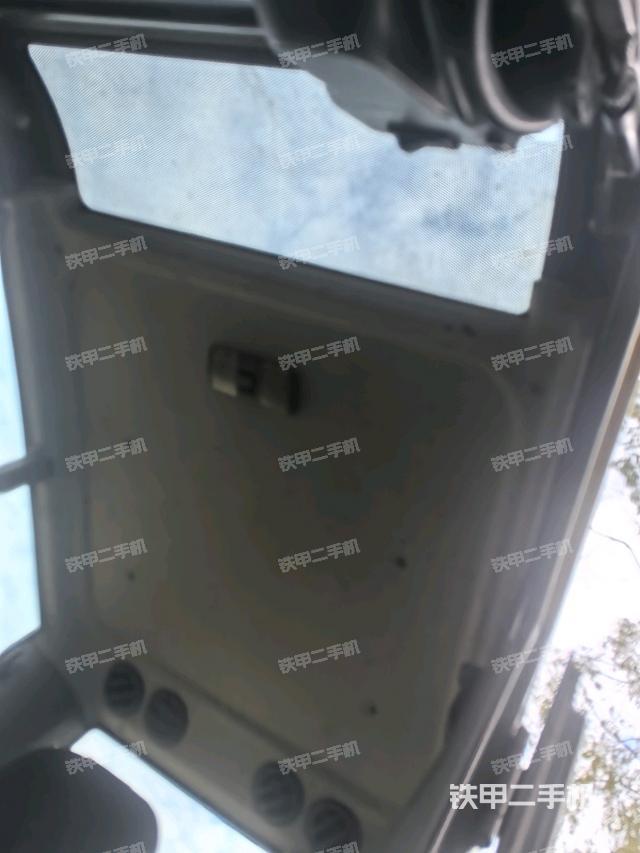 頂棚整體（駕駛室部分）