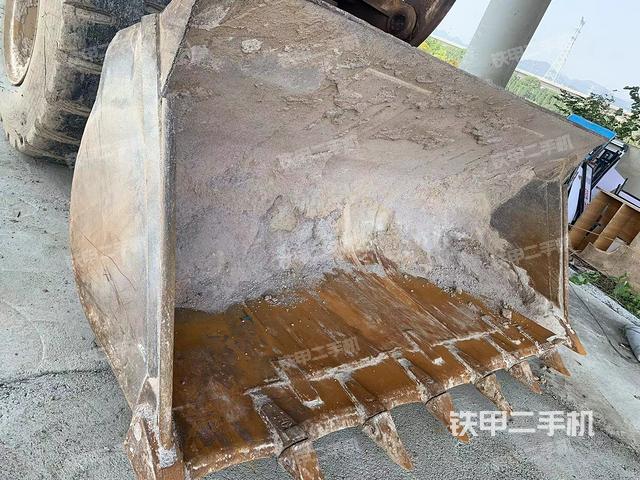 工作裝置整體（整機(jī)外觀及大件）