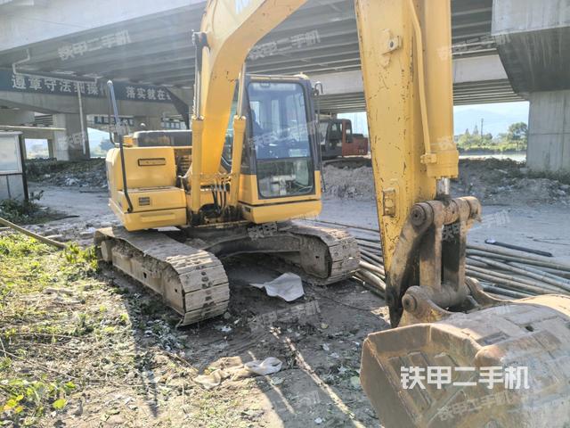 右前45(整機(jī)外觀) 右前45(整機(jī)外觀)