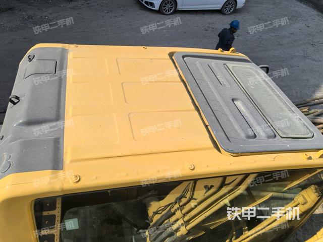 駕駛室頂部俯視(上車部件) 駕駛室頂部俯視(上車部件)