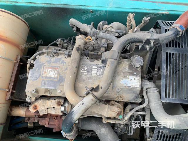 發(fā)動(dòng)機(jī)整體俯視（整機(jī)外觀）