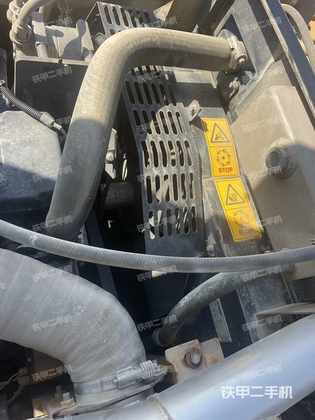 水箱+風扇特寫(上車部件) 水箱+風扇特寫(上車部件)