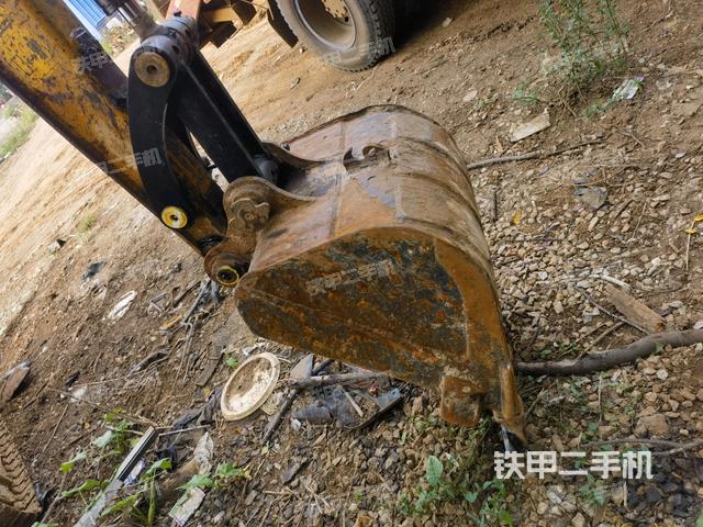 鏟斗45度(工作和回轉(zhuǎn)裝置) 鏟斗45度(工作和回轉(zhuǎn)裝置)