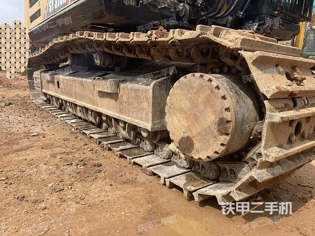 單側(cè)履帶整體（整機(jī)外觀）