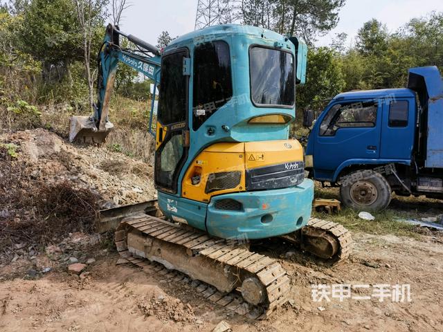 左后45（整機外觀）