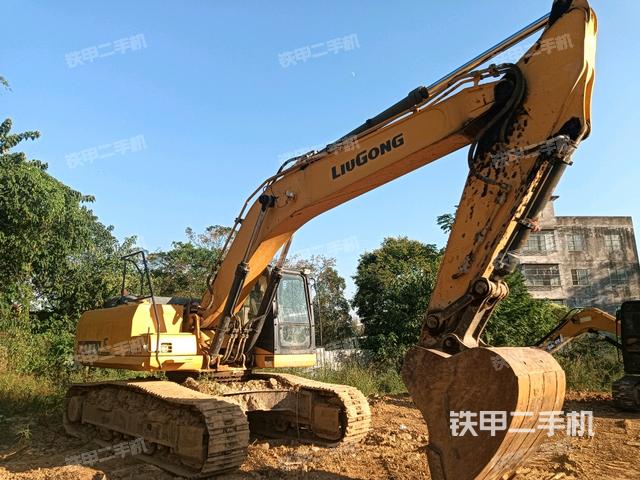 右前45(整機外觀) 右前45(整機外觀)