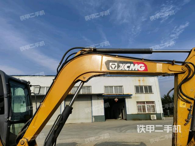 大臂整體?右側（工作和回轉裝置）