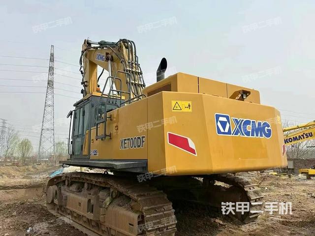 駕駛室頂部（整機(jī)外觀）