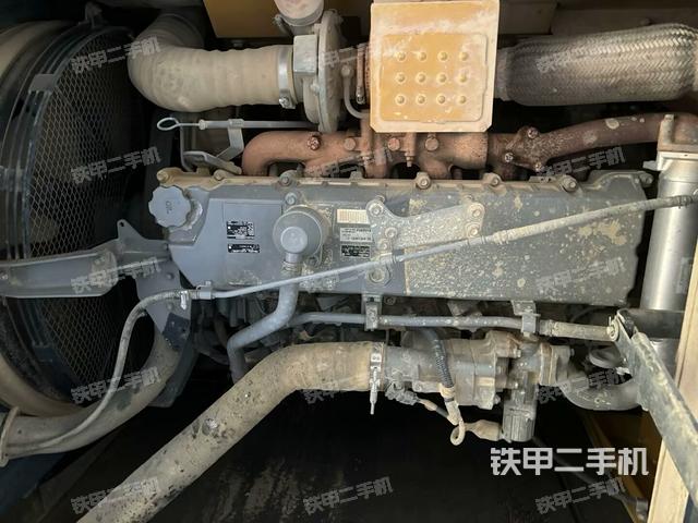 發(fā)動(dòng)機(jī)整體俯視(整機(jī)外觀) 發(fā)動(dòng)機(jī)整體俯視(整機(jī)外觀)