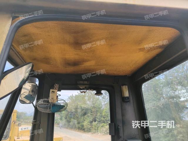 駕駛室頂部 外（駕駛室部分）