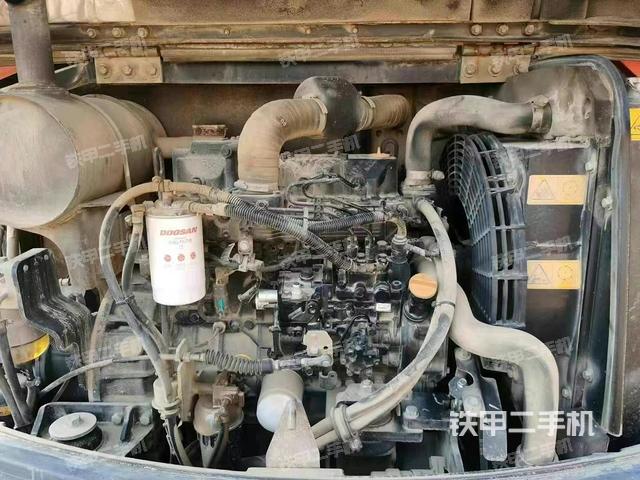 發(fā)動機整體俯視（整機外觀）