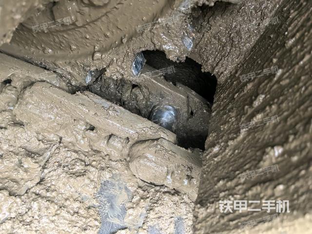 右側(cè)行走馬達(dá)蓋板（行走機(jī)構(gòu)）