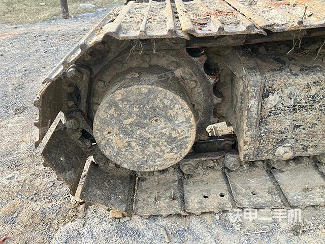 單側(cè)履帶整體（整機(jī)外觀）