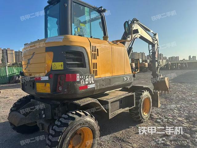 整機(jī)右后45°（整機(jī)外觀）