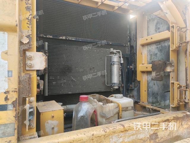 散熱器正面（大件艙室）