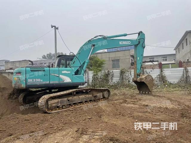 整機右后45°(整機外觀) 整機右后45°(整機外觀)