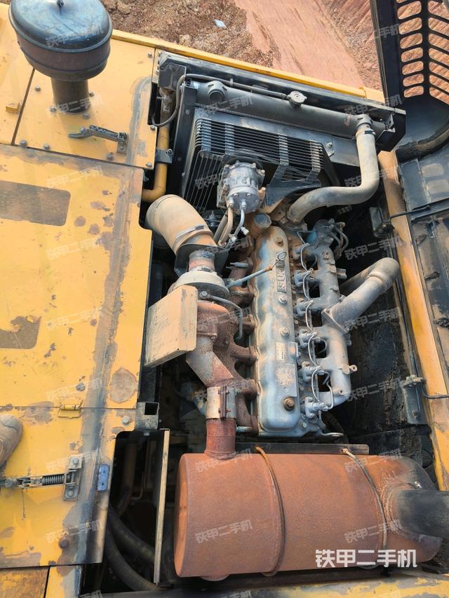 回轉(zhuǎn)馬達（上車部件）