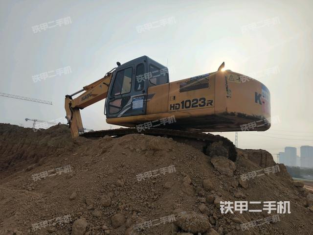 左后45（整機外觀）