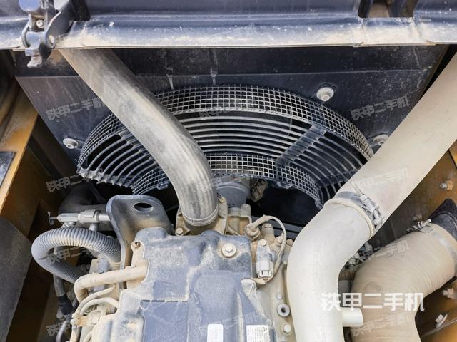 水箱+風(fēng)扇特寫（上車部件）