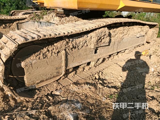 左側(cè)履帶整體?(行走機構(gòu)) 左側(cè)履帶整體?(行走機構(gòu))