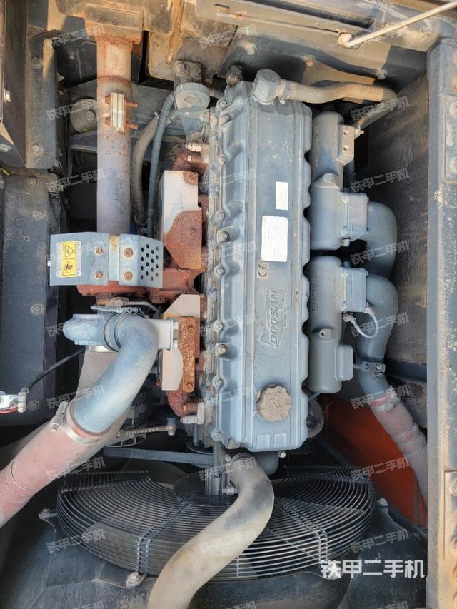 發(fā)動機整體俯視（整機外觀）