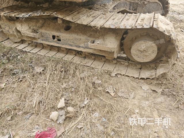 左側(cè)履帶整體?（行走機(jī)構(gòu)）