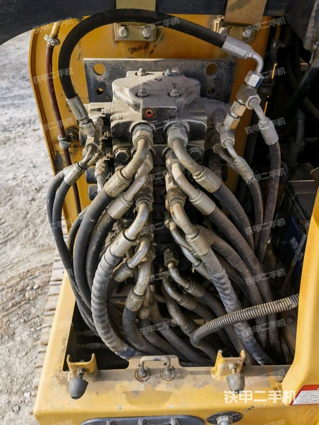 分配閥（上車部件）