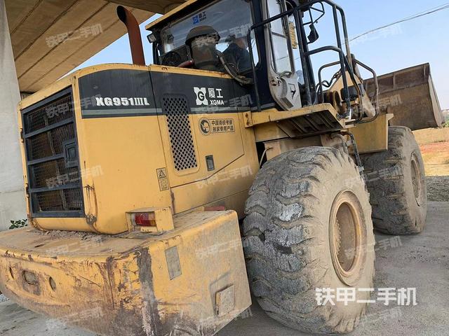 整機(jī)右后45°（整機(jī)外觀及大件）