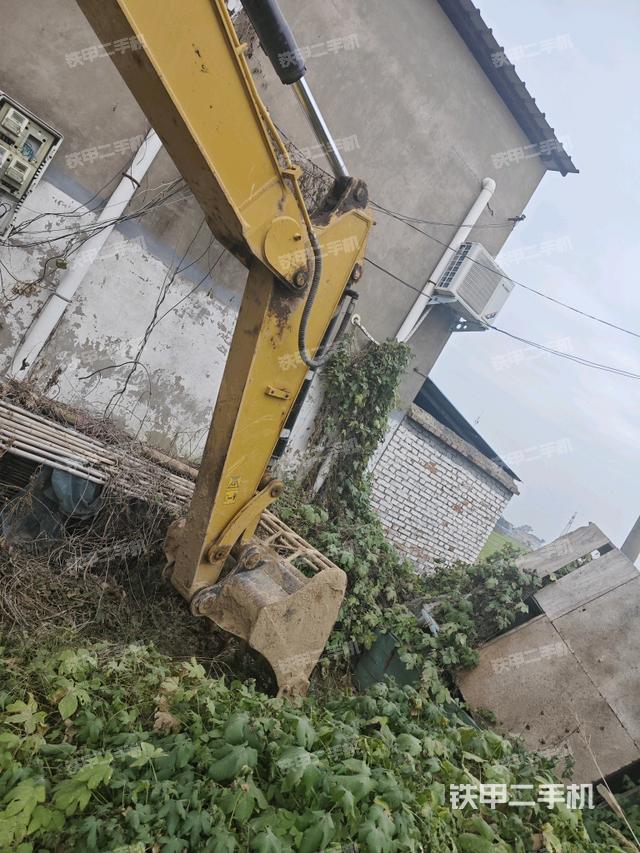 小臂整體右前（工作和回轉(zhuǎn)裝置）