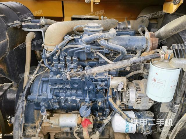 發(fā)動機室(上車部件) 發(fā)動機室(上車部件)