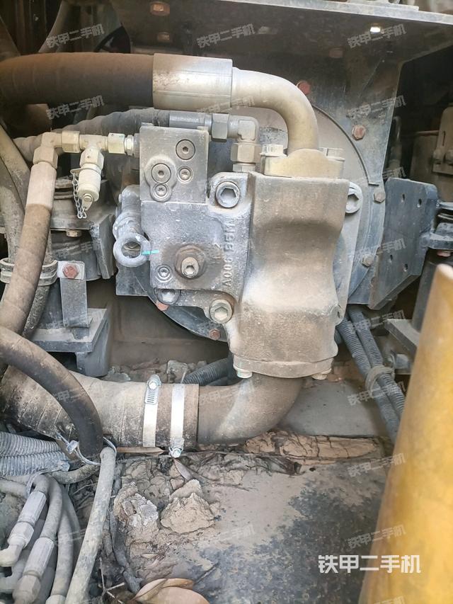 液压泵室(大件舱室) 液压泵室(大件舱室)