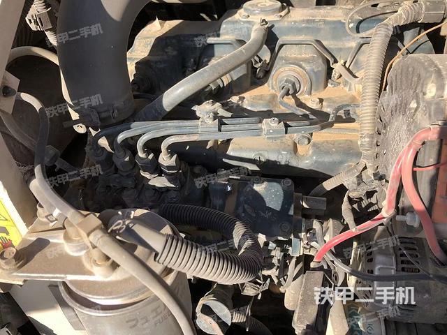 發(fā)動機(jī)整體俯視（整機(jī)外觀）