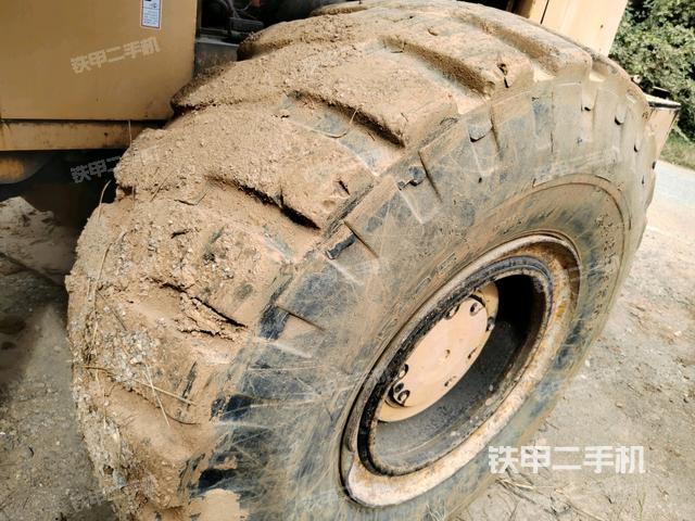 左后輪（行走機(jī)構(gòu)）