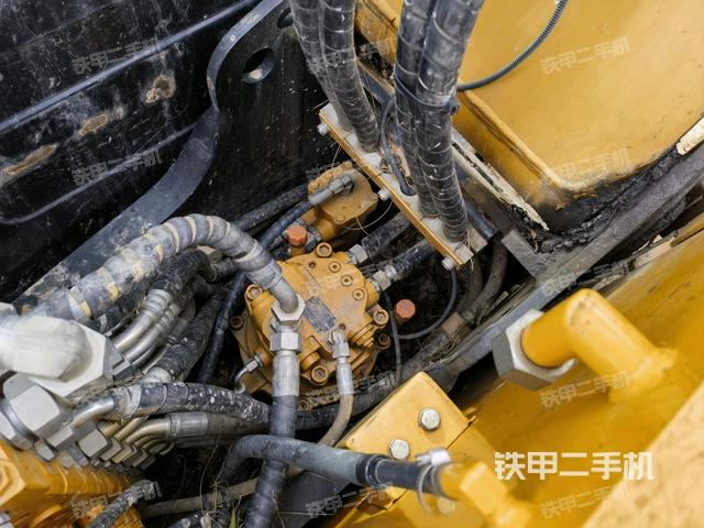 回轉(zhuǎn)馬達(上車部件) 回轉(zhuǎn)馬達(上車部件)