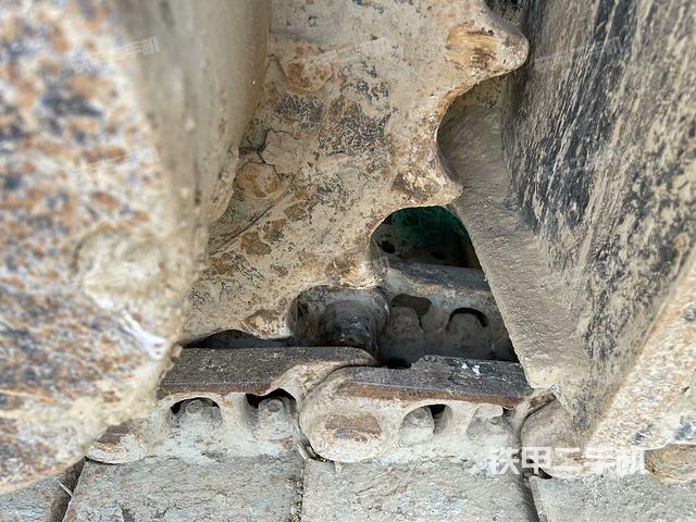 左導(dǎo)向輪(行走機(jī)構(gòu)) 左導(dǎo)向輪(行走機(jī)構(gòu))