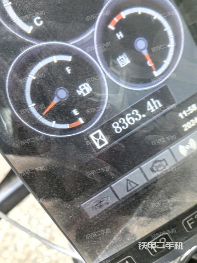 小時表(駕駛室部分) 小時表(駕駛室部分)