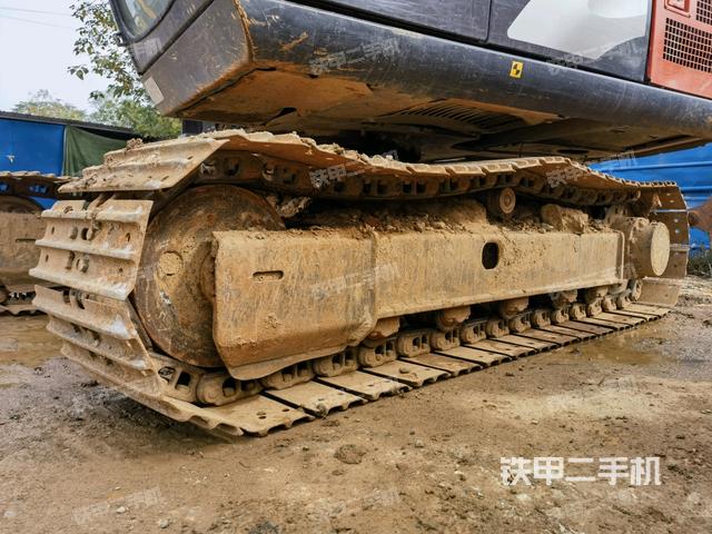 左側(cè)履帶整體?(行走機(jī)構(gòu)) 左側(cè)履帶整體?(行走機(jī)構(gòu))